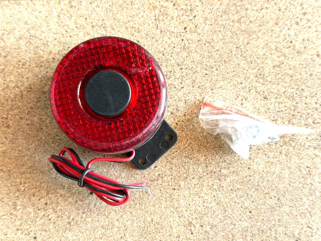 ALARMA REVERSA, BEP BEP, BIP BIP, BEEP *